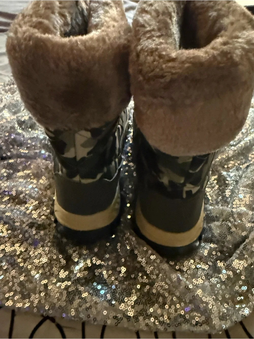 N/A cozy olive